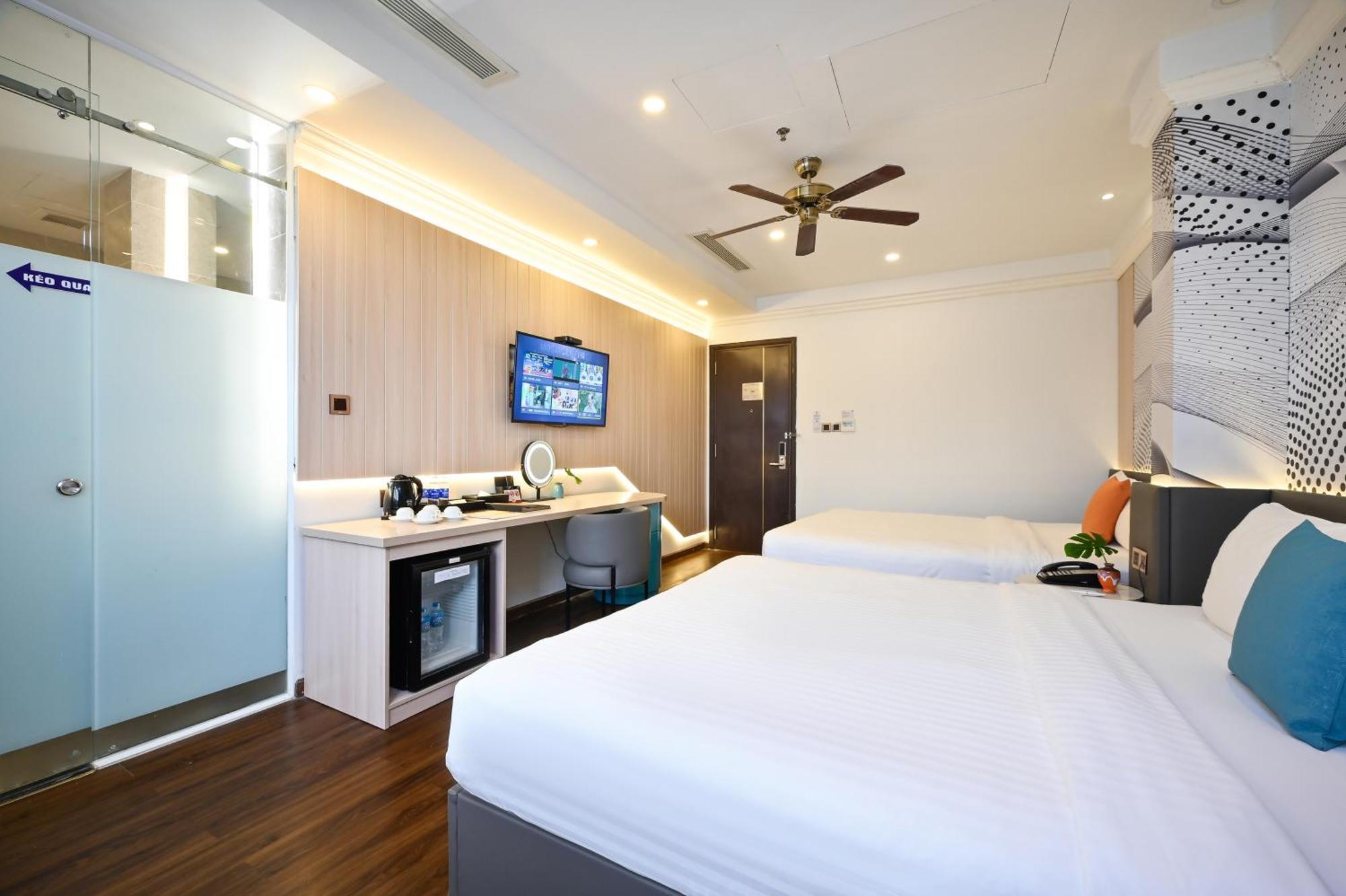 Cicilia City Hotel Saigon Center Cidade de Ho Chi Minh Exterior foto